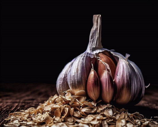 Ajo deshidratado en polvo y en trozos, ideal para sazonar platos, sopas y guisos. Producto 100% sin conservadores ni aditivos, de origen mexicano.